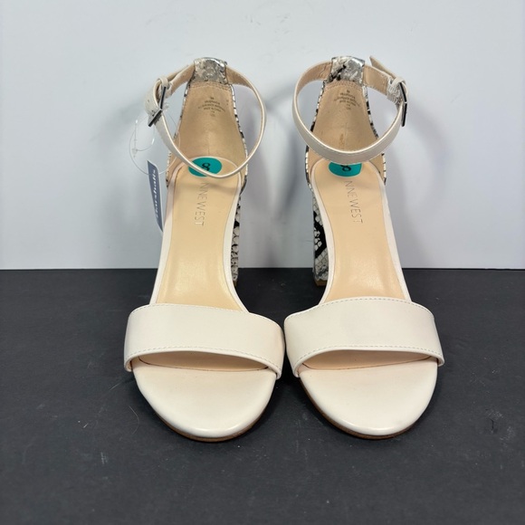 Nine West Snakeskin Block Heel Sandals Size 8 Ankle Strap Ivory Black - Picture 2 of 5